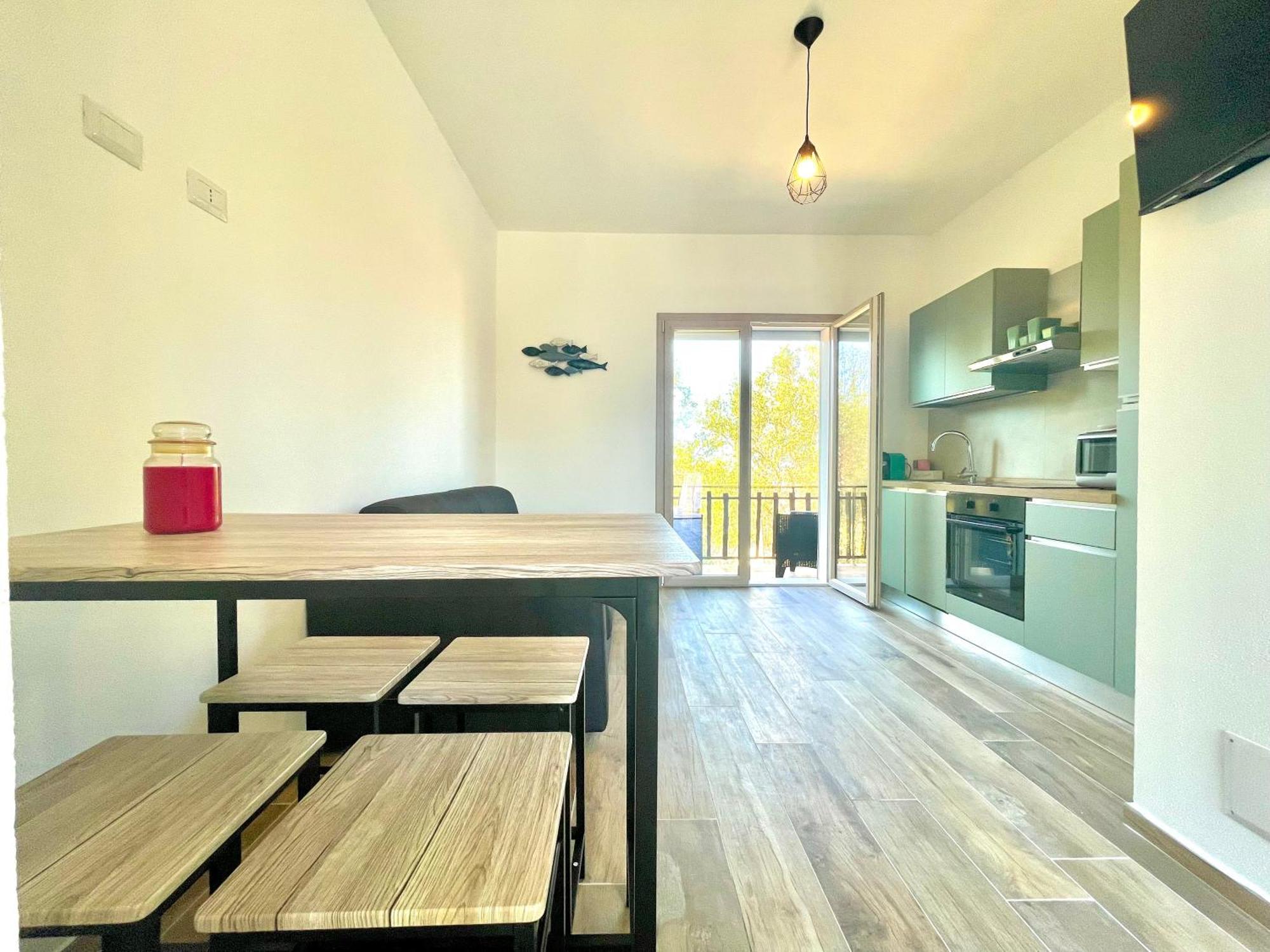 Le Corti Sarde Beach Apartments บารีซาร์โด ภายนอก รูปภาพ